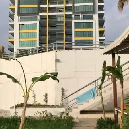 Apart-hotel Seaside Tower-king's