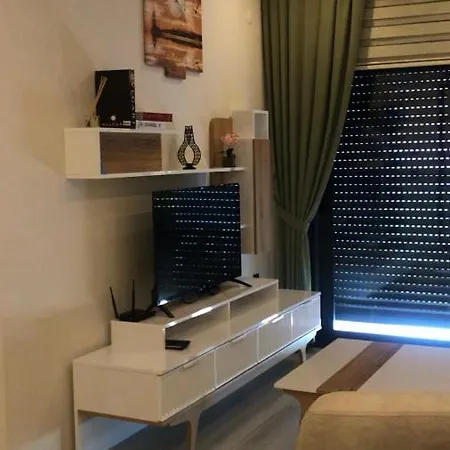 Seaside Tower-king's Aparthotel 4*