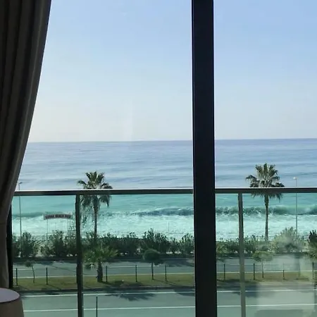 Aparthotel Seaside Tower-king's 4*